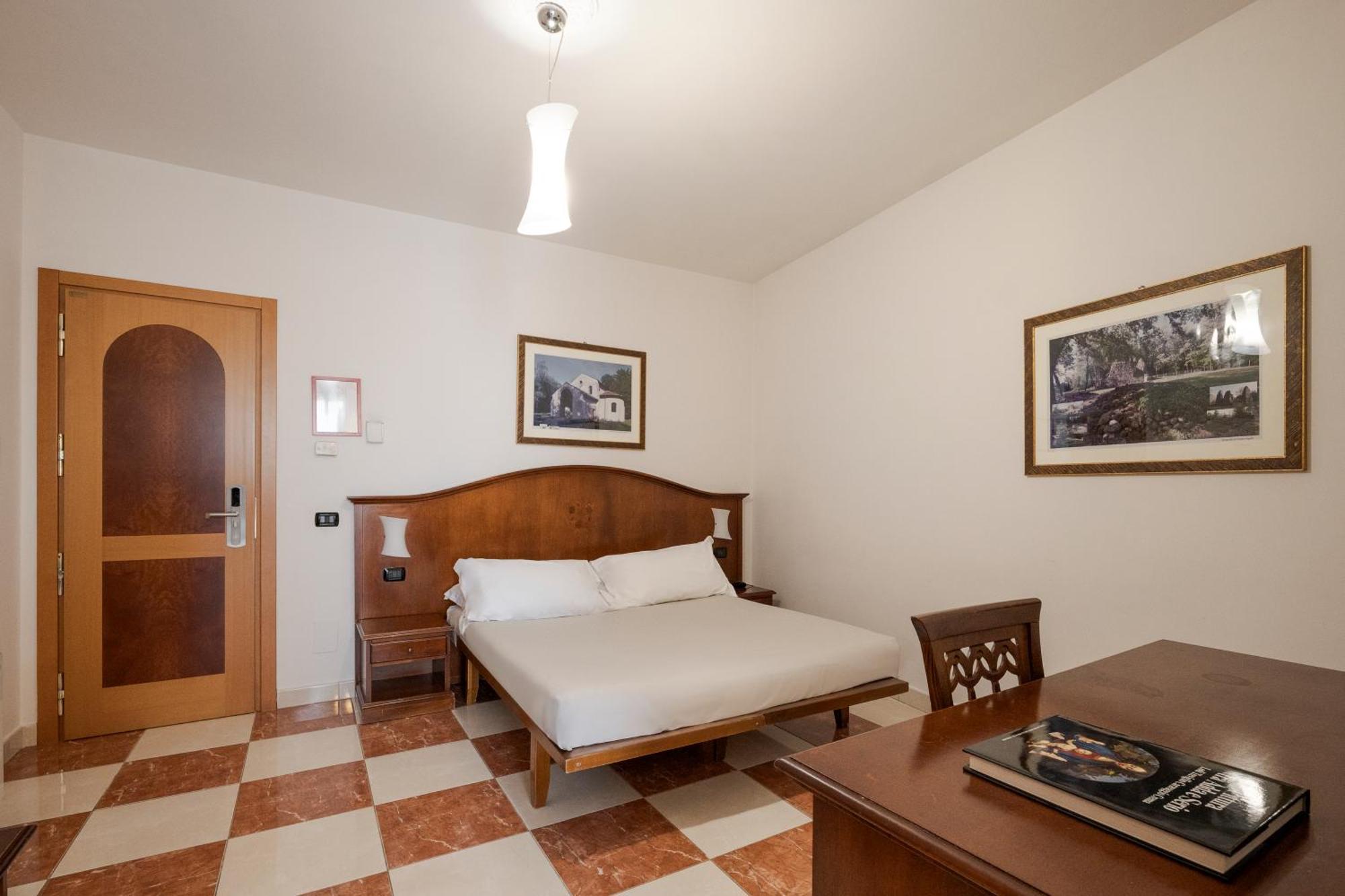 Hotel Ungheria Varese 1946 Extérieur photo